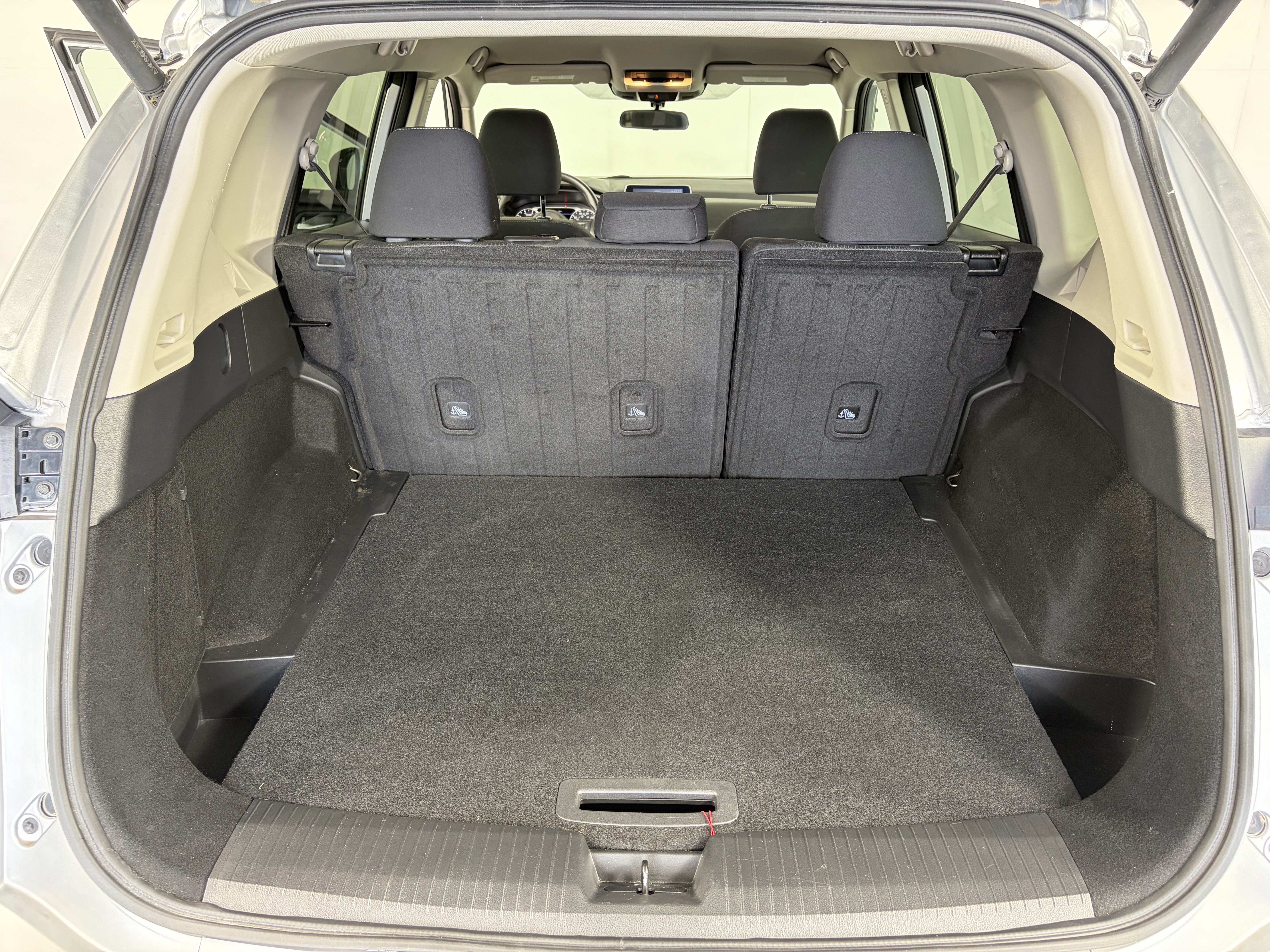Used 2024 Nissan Rogue SV FWD image 14