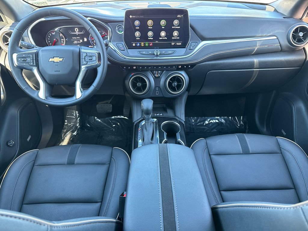 Used 2025 Chevrolet Blazer Premier w/ LPO, Black Sport Package image 21