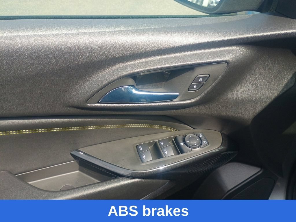 Used 2024 Chevrolet Trax ACTIV FWD image 11