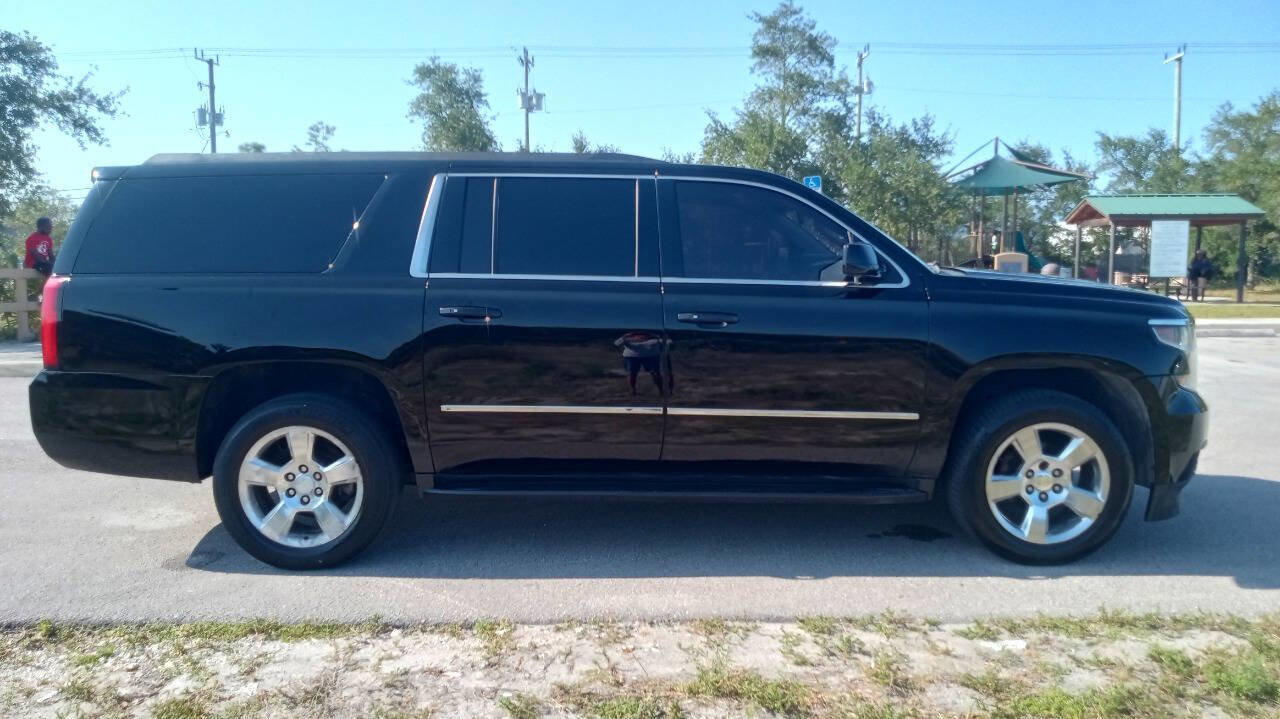 Used 2015 Chevrolet Suburban LT AWD/4WD image 5