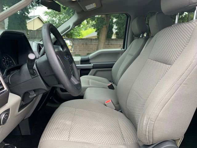 Used 2016 Ford F150 XLT image 12