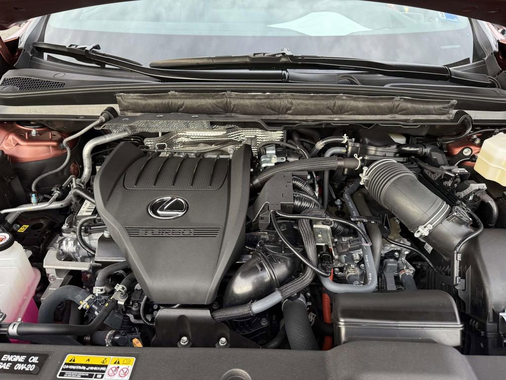 Used 2024 Lexus RX 500h F Sport image 27