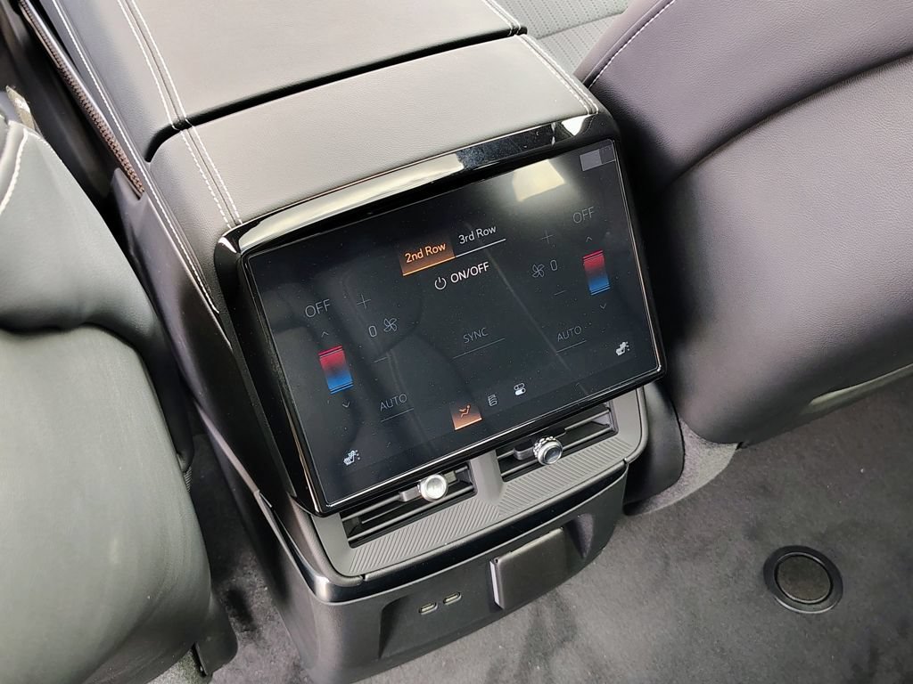 New 2027 Cadillac Vistiq Premium Luxury AWD/4WD image 45