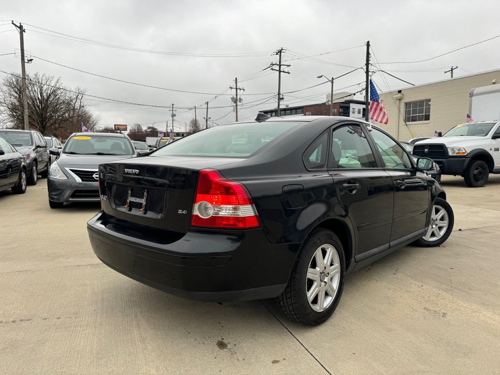 Used 2007 Volvo S40 2.4i FWD image 5