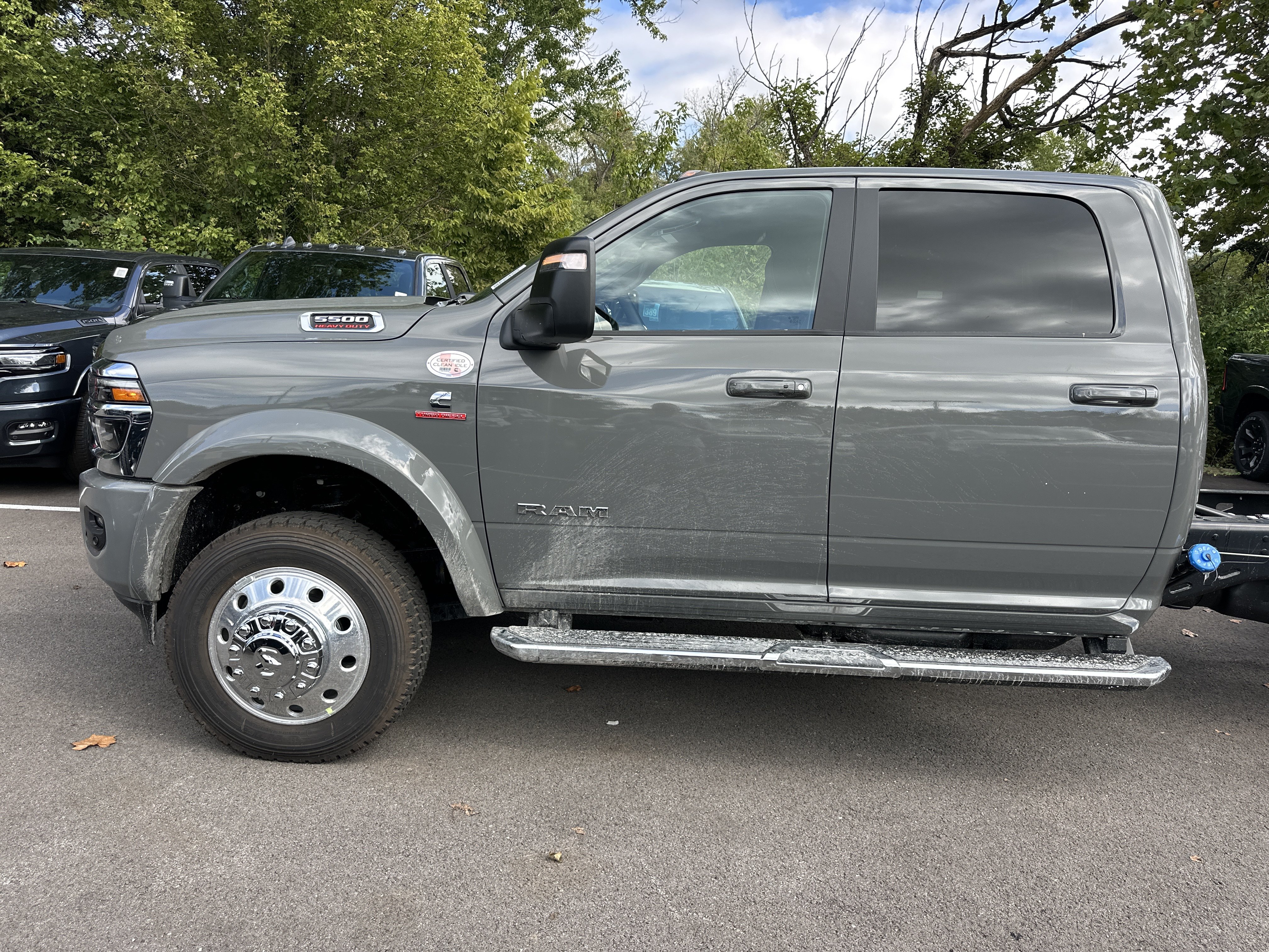 New 2027 RAM 5500 4x4 Crew Cab w/ Laramie Trim Package image 23