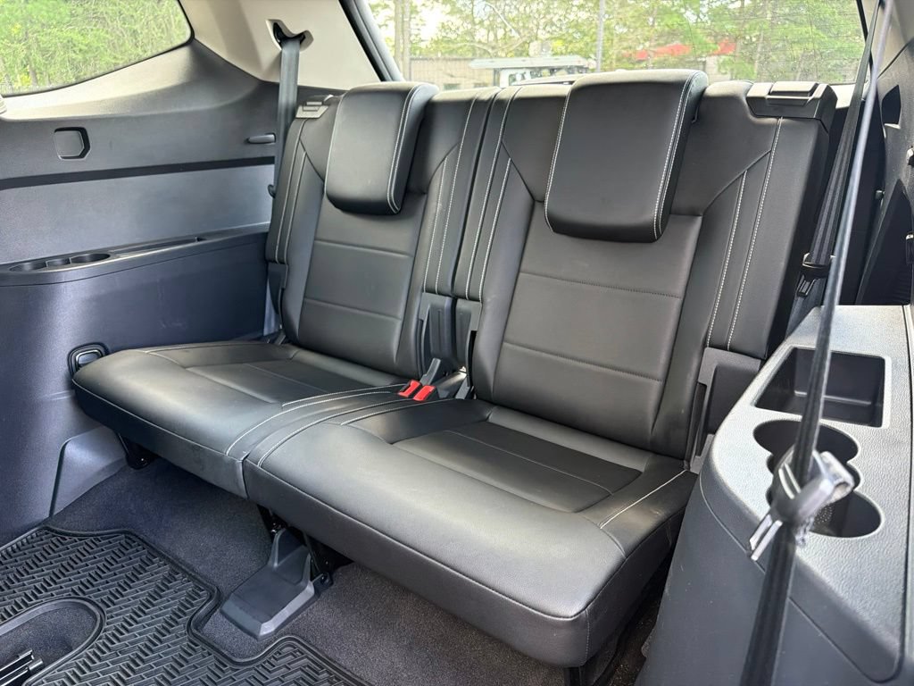 Used 2023 Volkswagen Atlas SEL R-Line AWD/4WD image 22