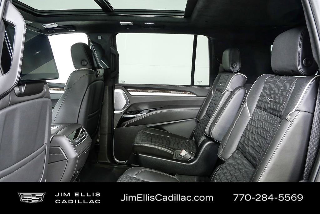 Certified 2026 Cadillac Escalade ESV Platinum Sport w/ LPO, ONYX Package image 19