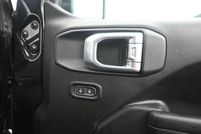 Used 2024 Jeep Gladiator Sport AWD/4WD image 38