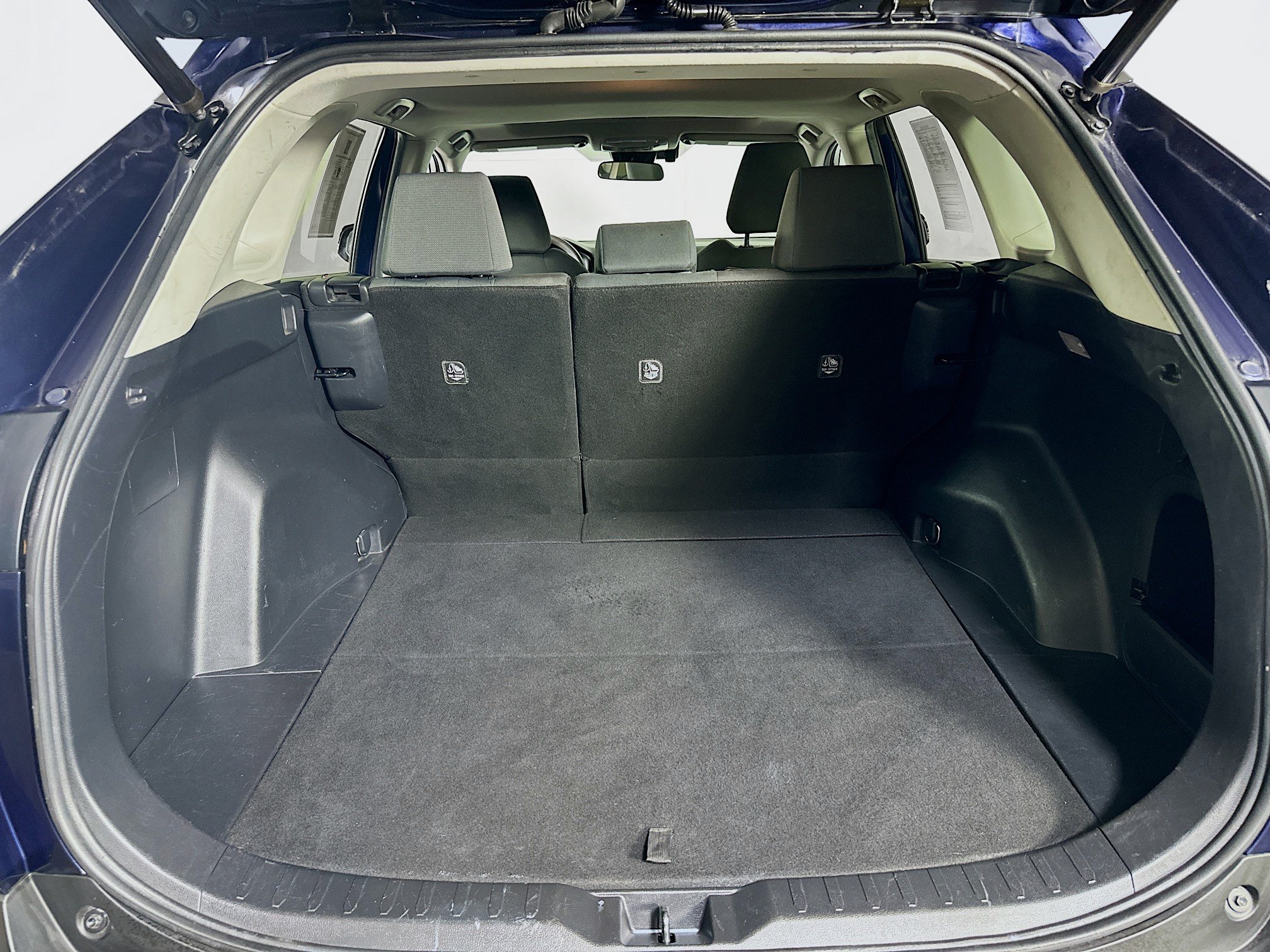 Used 2020 Toyota RAV4 XLE w/ Convenience Package AWD/4WD image 27