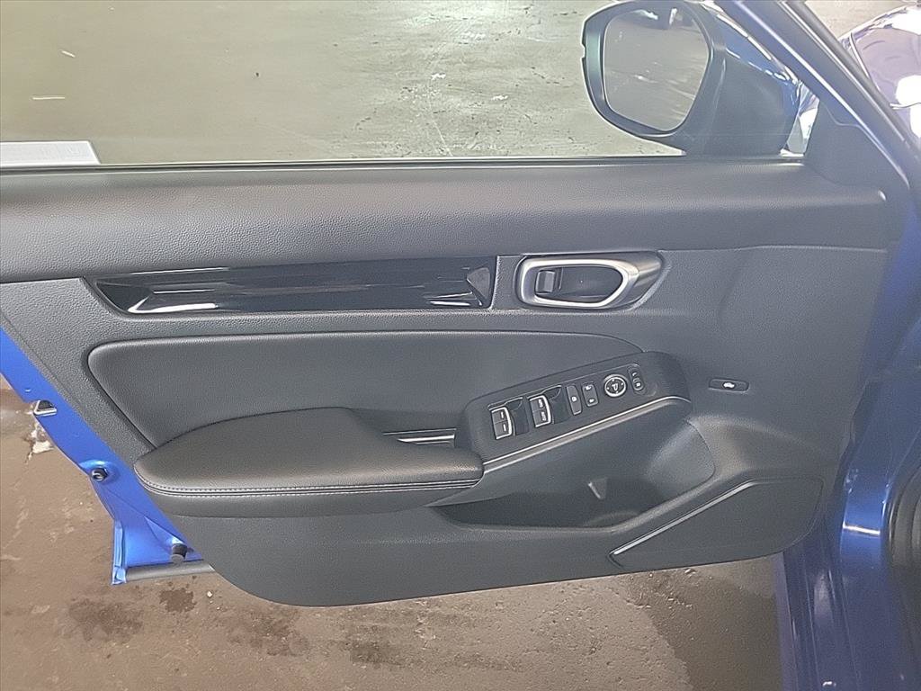 Used 2024 Honda Civic Touring image 17