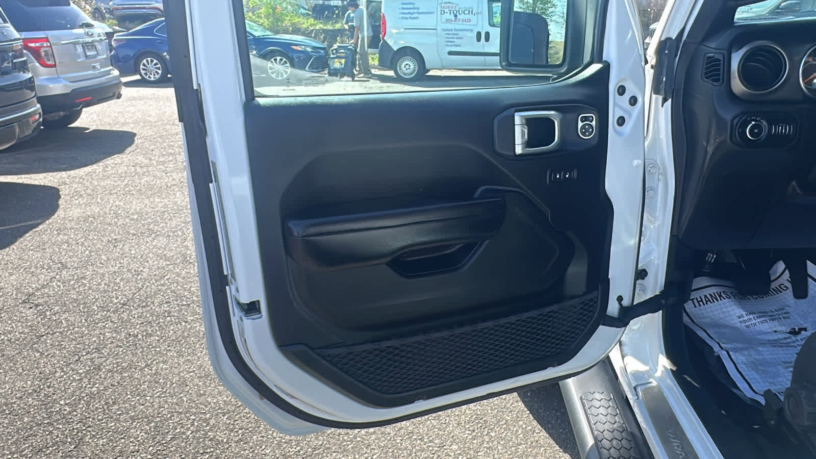 Used 2019 Jeep Wrangler Sport AWD/4WD image 11