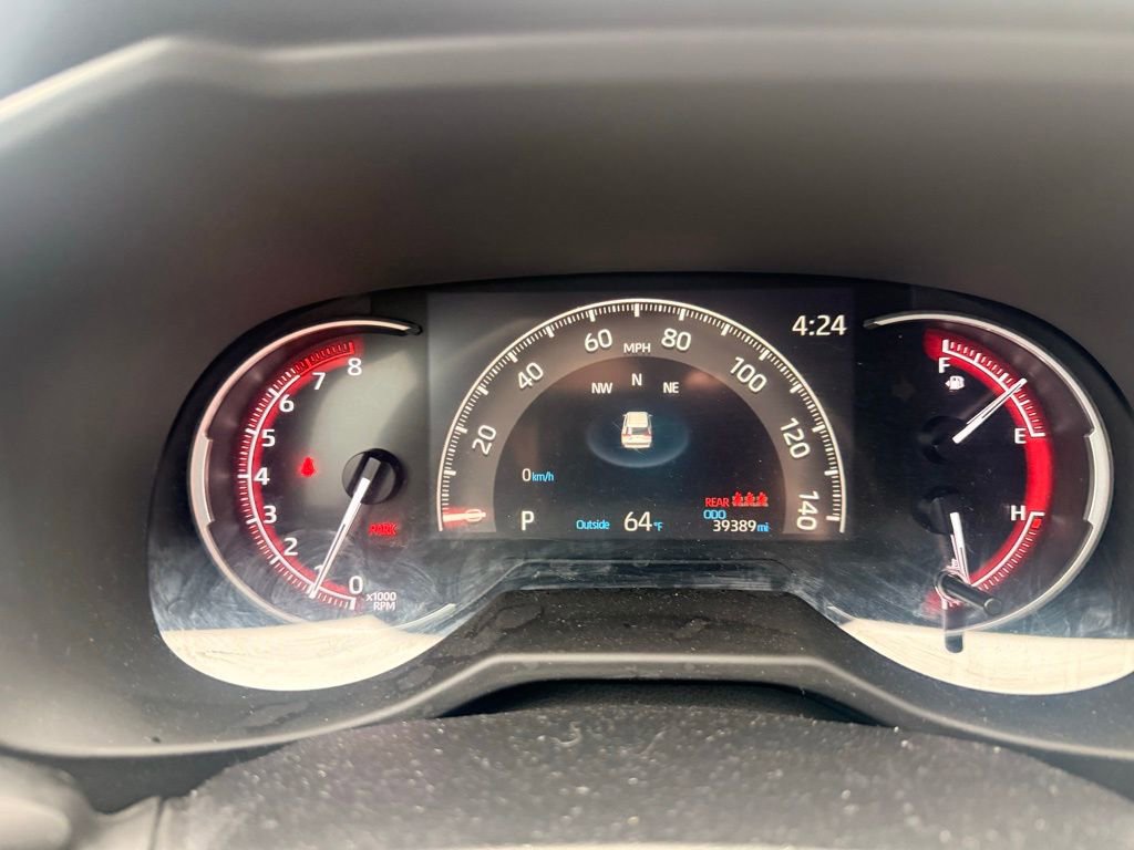 Used 2024 Toyota RAV4 LE image 13