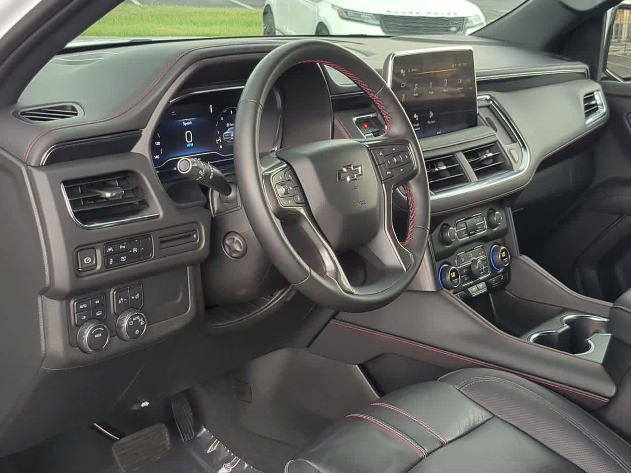 Used 2024 Chevrolet Suburban RST w/ Luxury Package AWD/4WD image 10