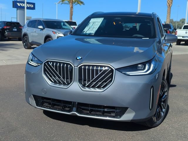 Used 2026 BMW X3 xDrive30i w/ Premium Package AWD/4WD image 3