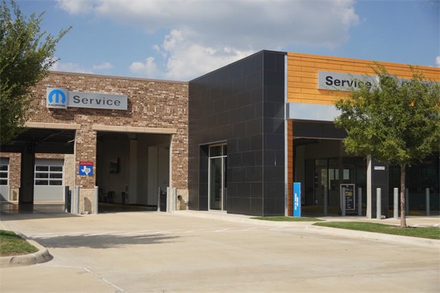 Used 2018 Nissan Pathfinder Platinum image 43