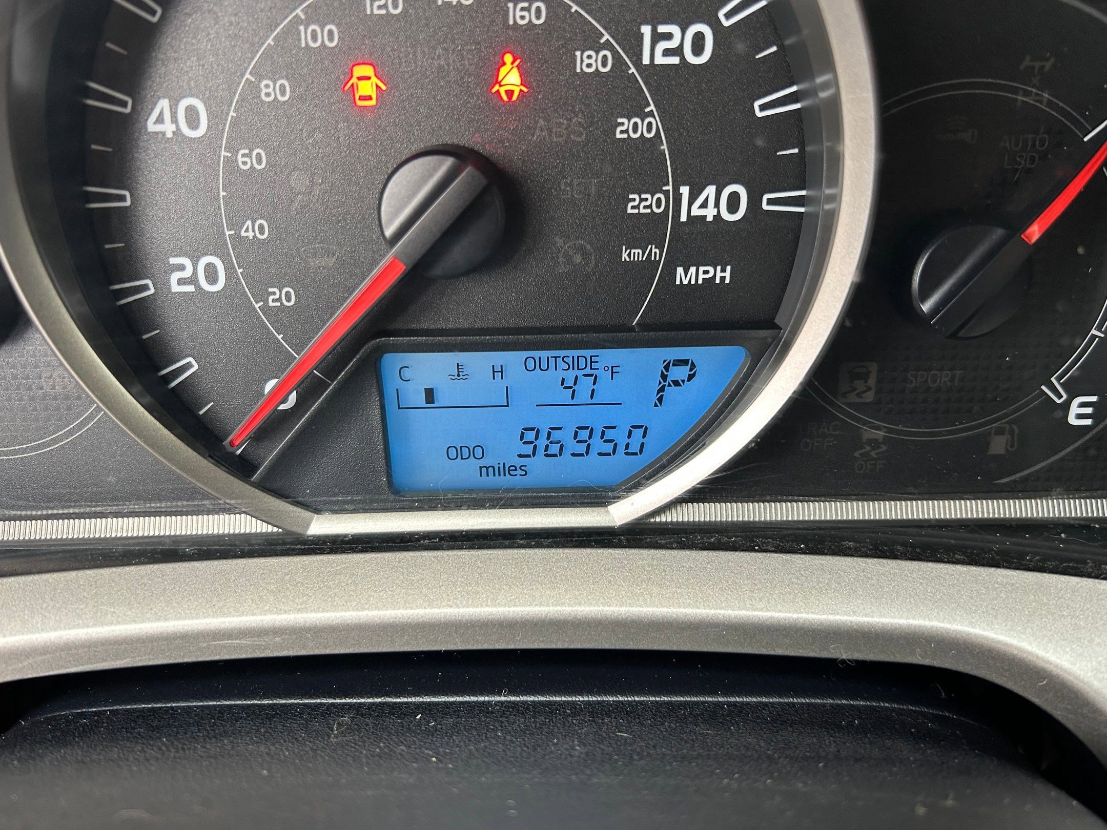 Used 2015 Toyota RAV4 XLE image 16