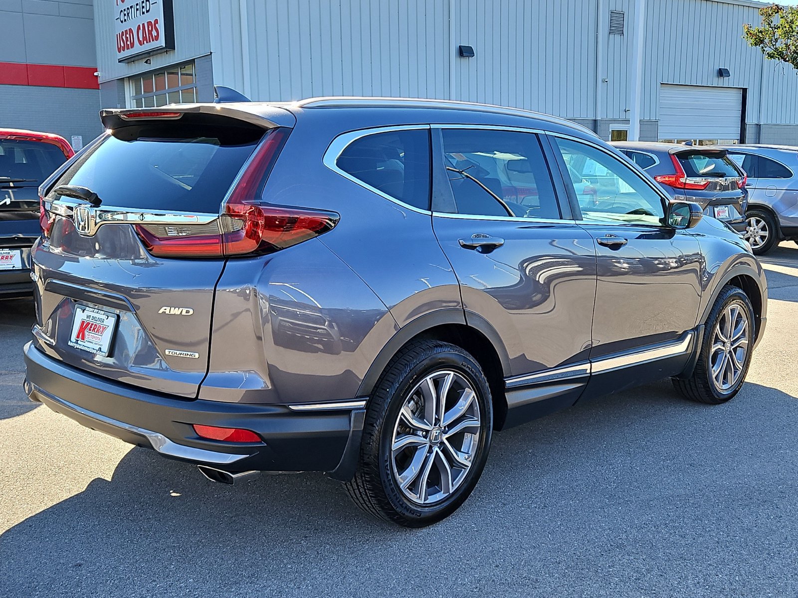 Used 2022 Honda CR-V Touring image 4