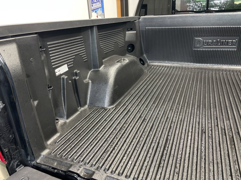 Used 2025 Chevrolet Silverado 1500 LT image 11