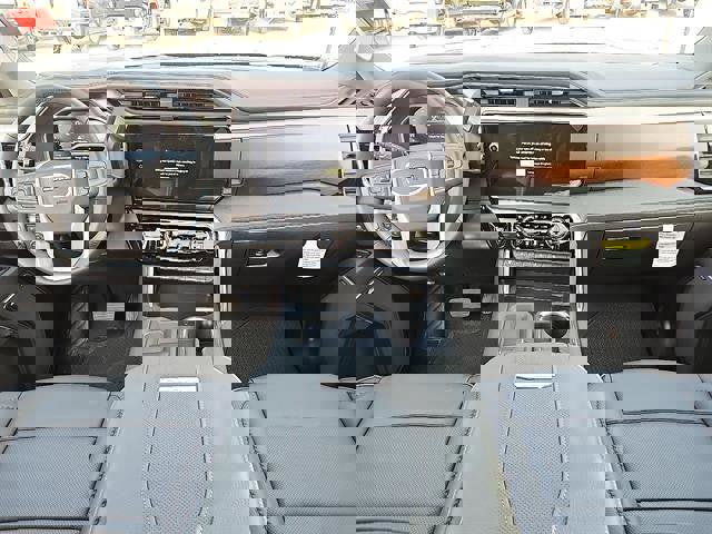 Used 2025 GMC Sierra 2500 Denali w/ Denali Reserve Package image 35