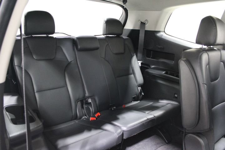 Used 2025 Kia Telluride S AWD/4WD image 51