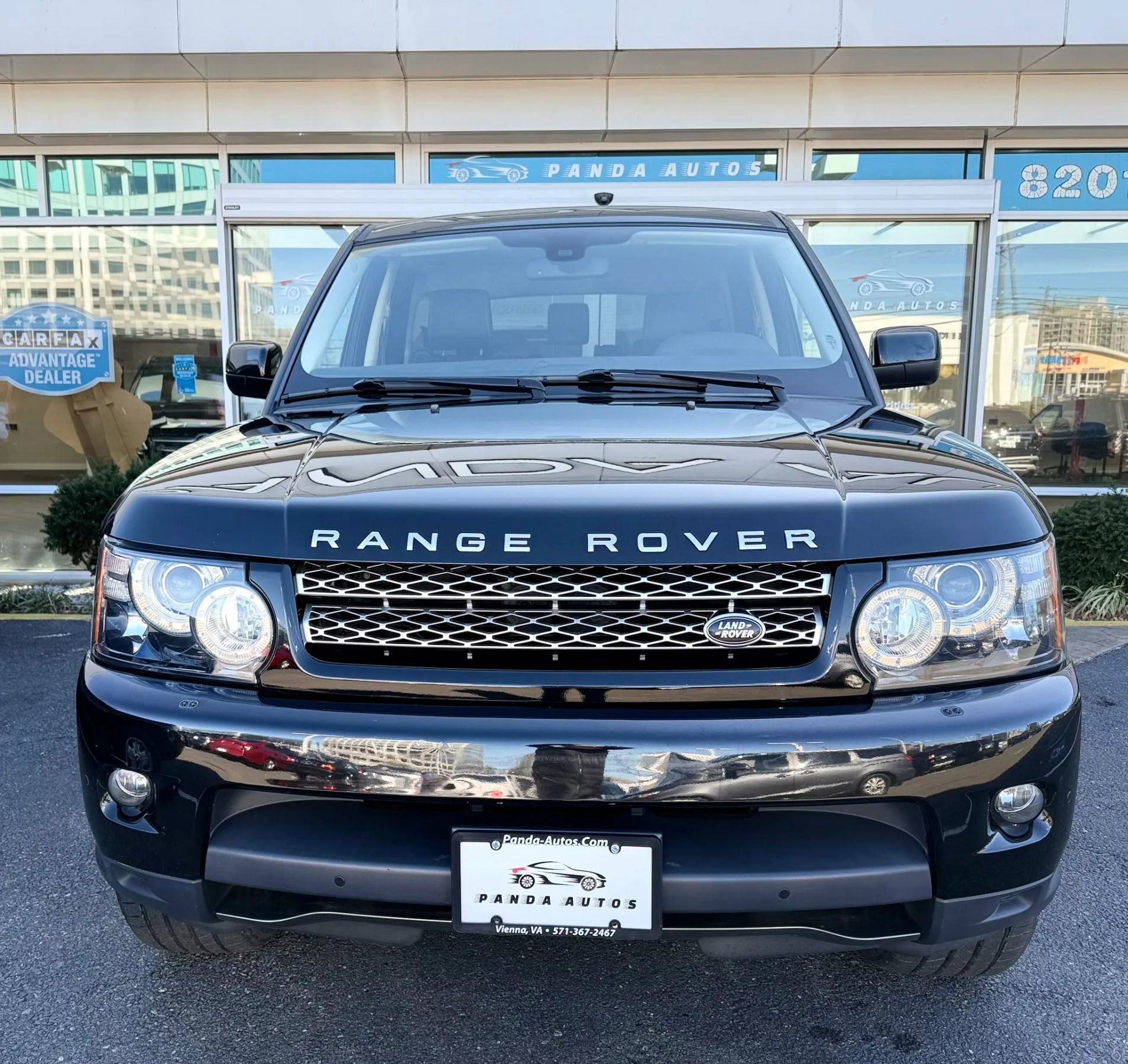 Used 2013 Land Rover Range Rover Sport HSE LUX image 2