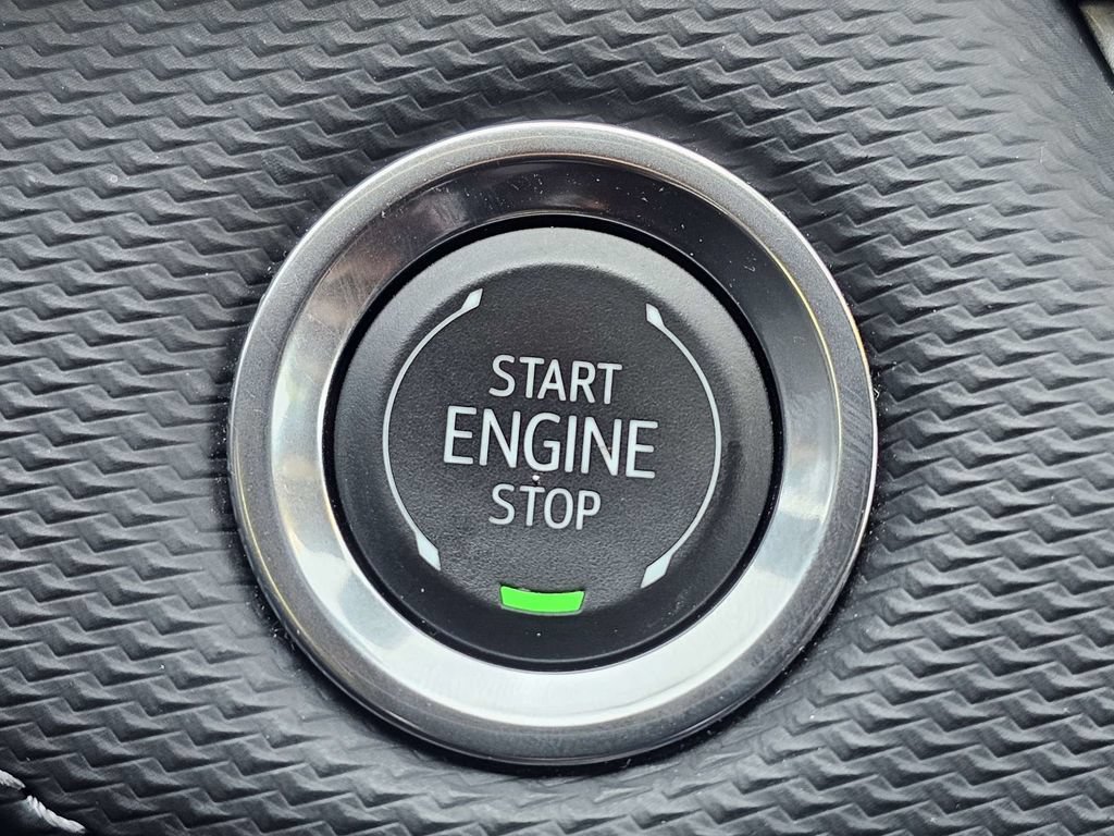 Used 2026 Chevrolet Equinox LT FWD image 29