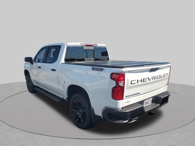 Used 2025 Chevrolet Silverado 1500 LT Trail Boss w/ Convenience Package II AWD/4WD image 7