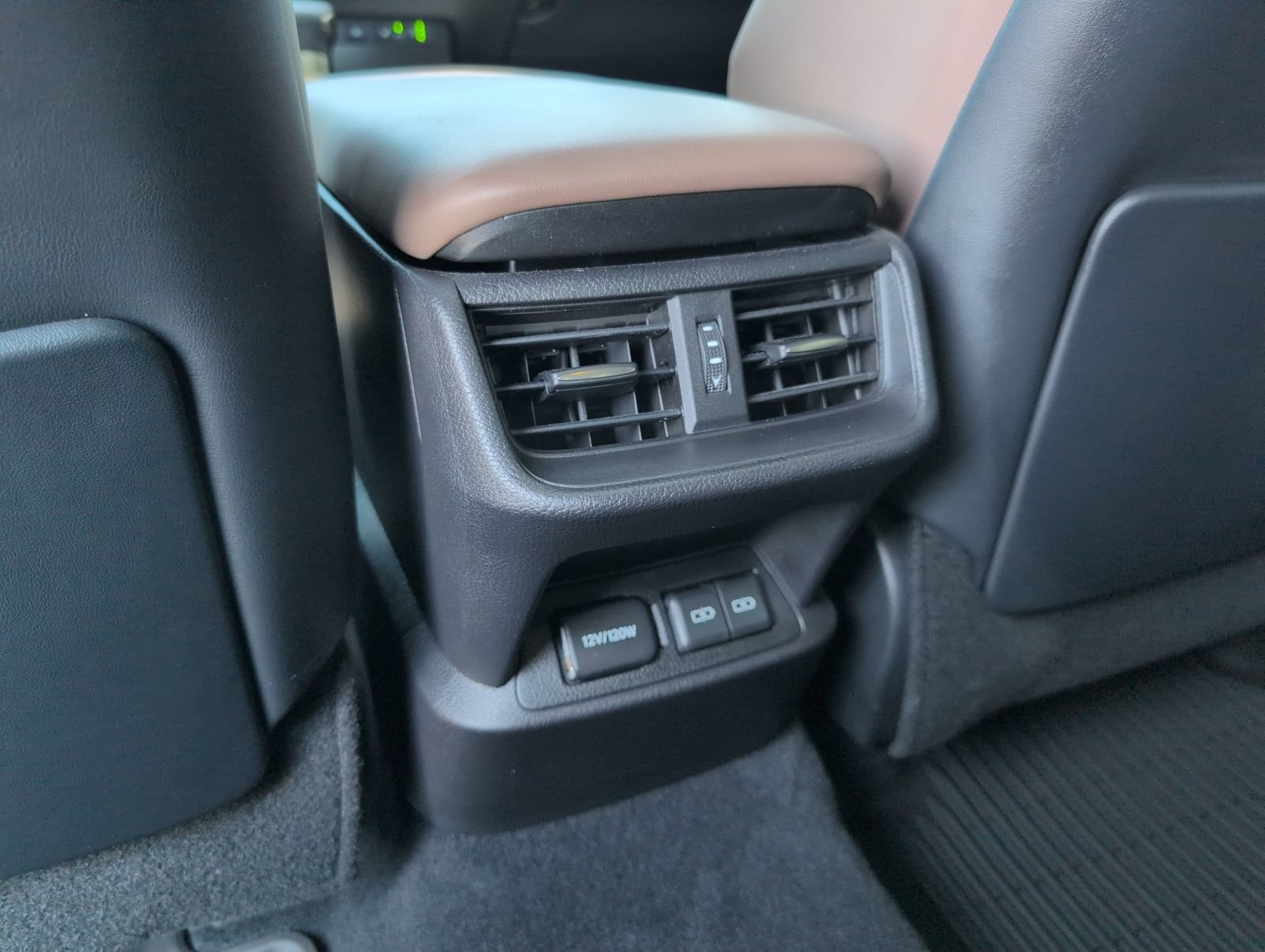 Certified 2024 Lexus ES 300h Ultra Luxury w/ Accessory Package (Z1) FWD image 16