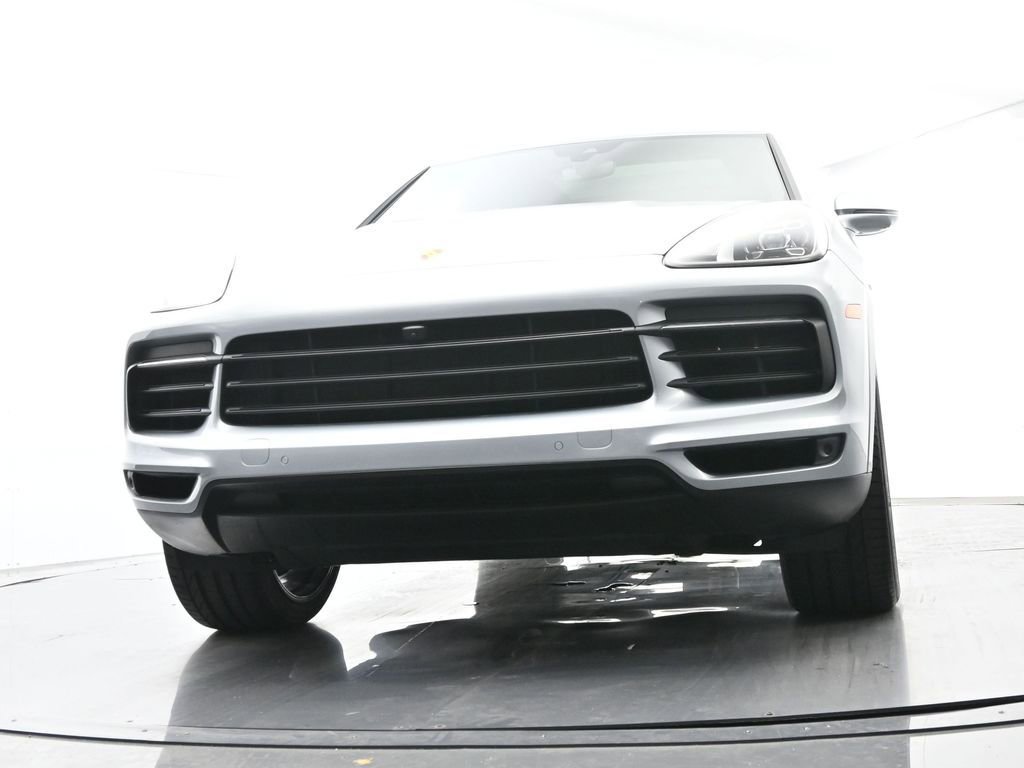 Certified 2023 Porsche Cayenne AWD/4WD image 55