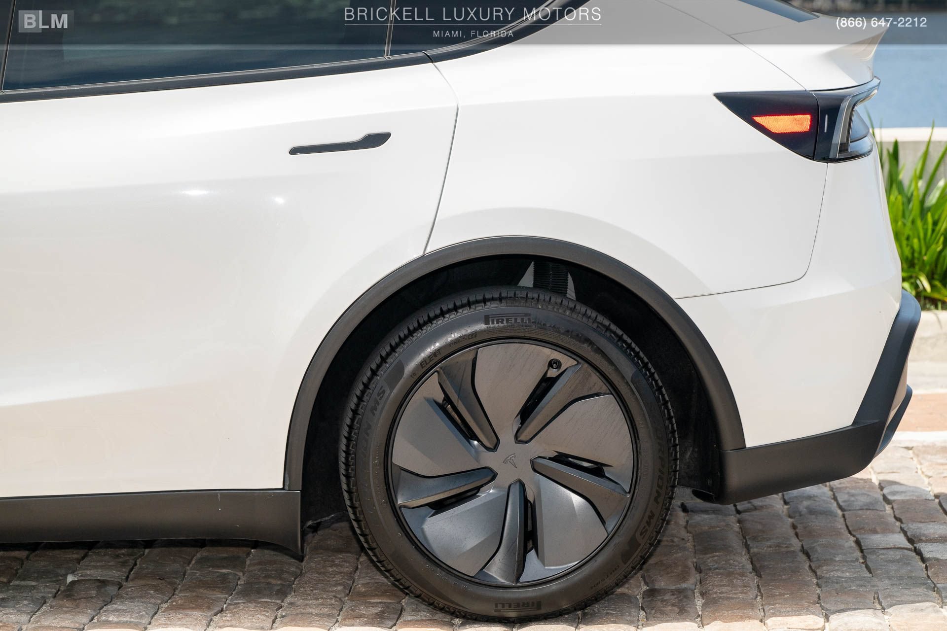 Used 2026 Tesla Model Y Long Range AWD/4WD image 40