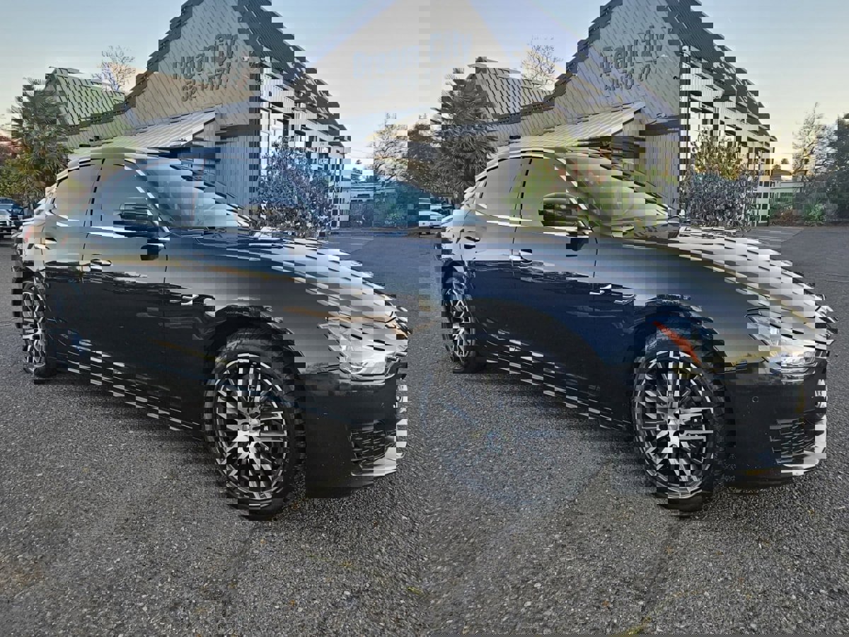 Used 2019 Maserati Ghibli S Q4 image 4