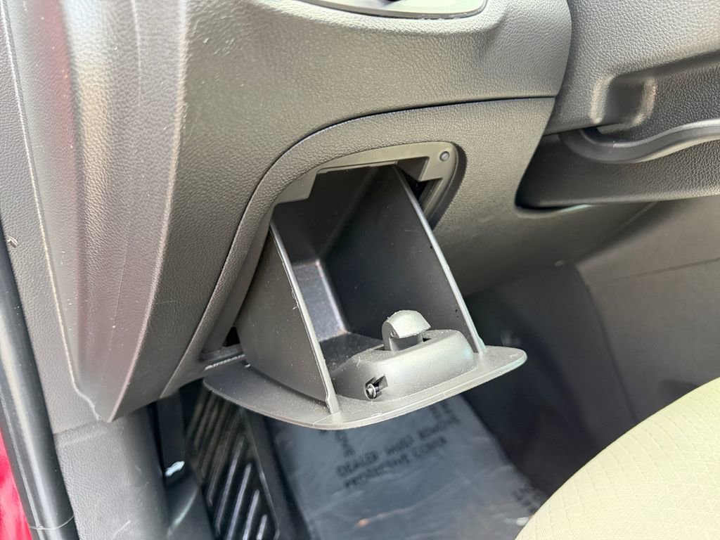 Used 2018 Buick Encore Preferred image 37