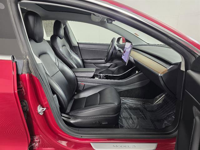 Used 2020 Tesla Model 3 Long Range image 11