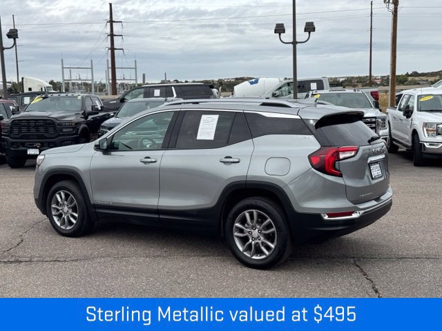Certified 2024 GMC Terrain SLT AWD/4WD image 3