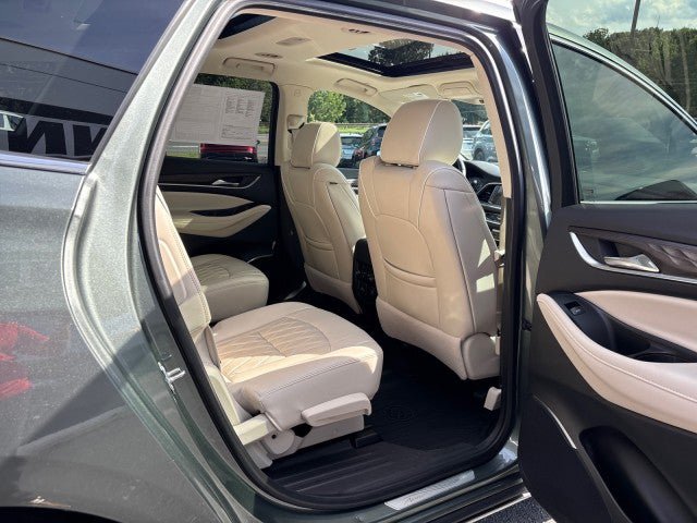 Used 2022 Buick Enclave Avenir w/ Trailering Package, 5000 lbs. FWD image 41
