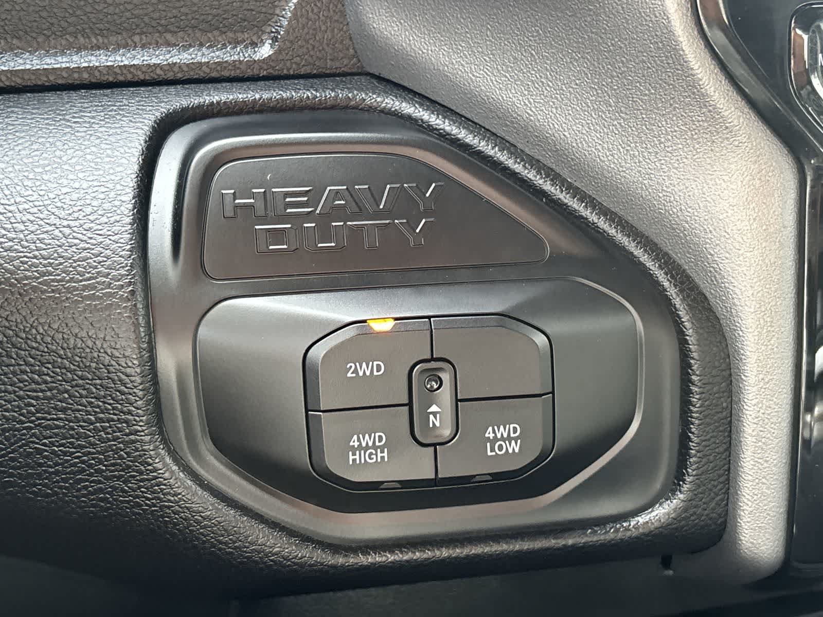 Used 2025 RAM 2500 Big Horn AWD/4WD image 18
