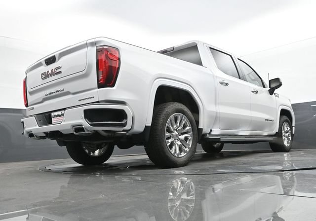 Used 2024 GMC Sierra 1500 Denali w/ Technology Package AWD/4WD image 27