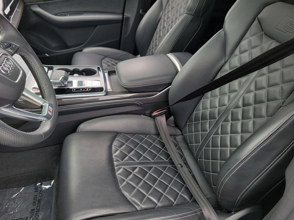 Certified 2023 Audi SQ7 Prestige w/ Prestige Package AWD/4WD image 16