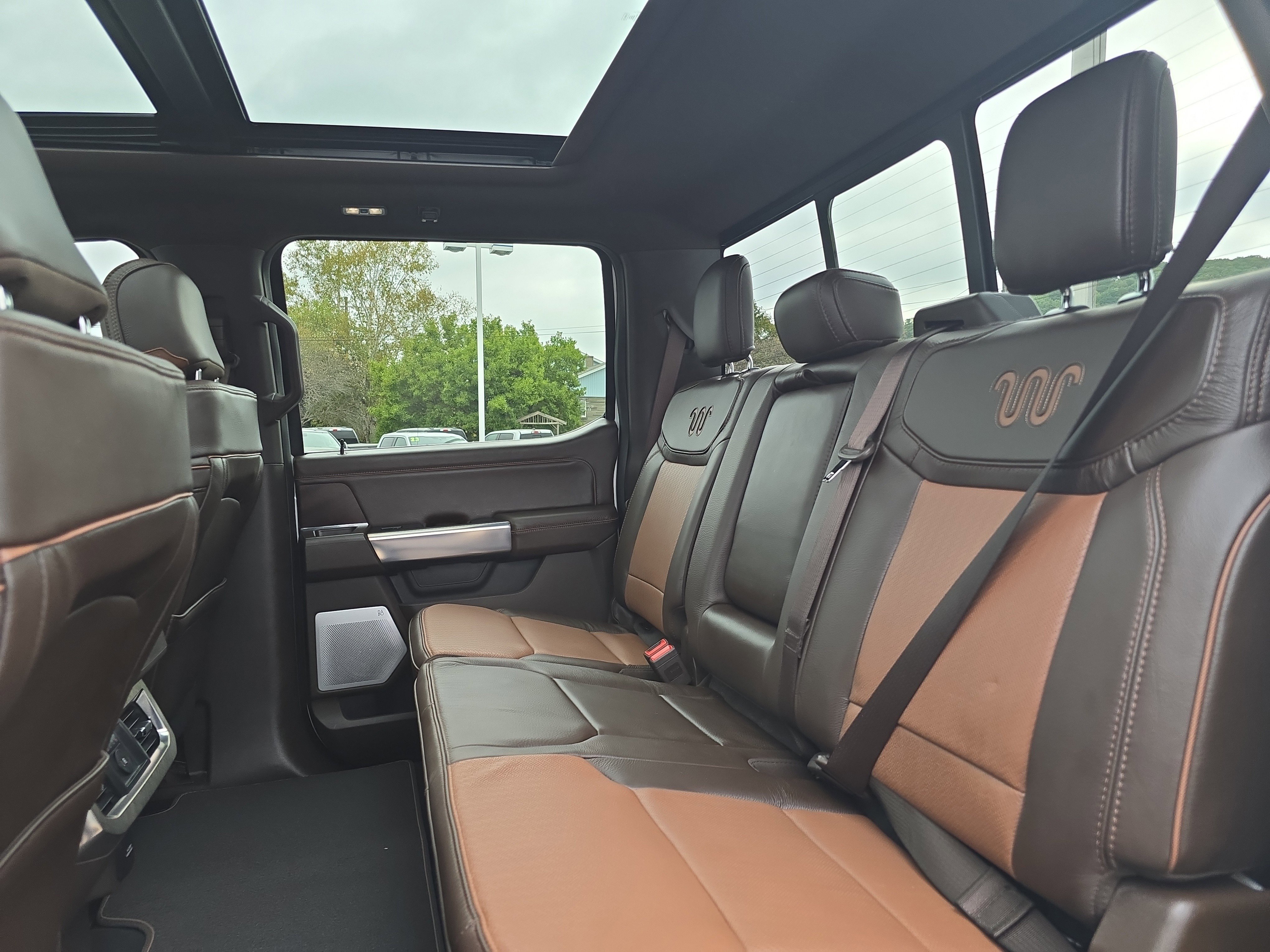 Used 2025 Ford F450 King Ranch w/ Chrome Package image 15