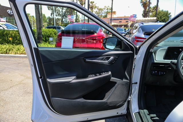 Used 2024 Kia EV6 Light RWD image 27