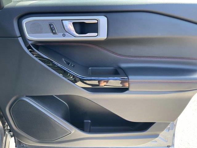 Certified 2023 Ford Explorer ST-Line w/ Class IV Trailer Tow Package image 25