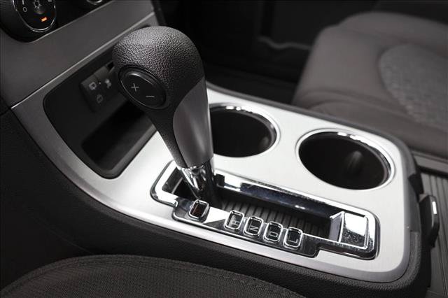 Used 2011 GMC Acadia SL w/ Preferred Package FWD image 18