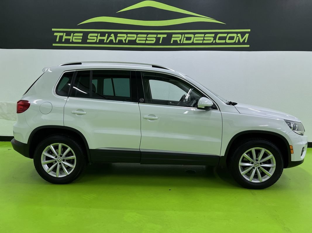 Used 2017 Volkswagen Tiguan Wolfsburg Edition AWD/4WD image 11