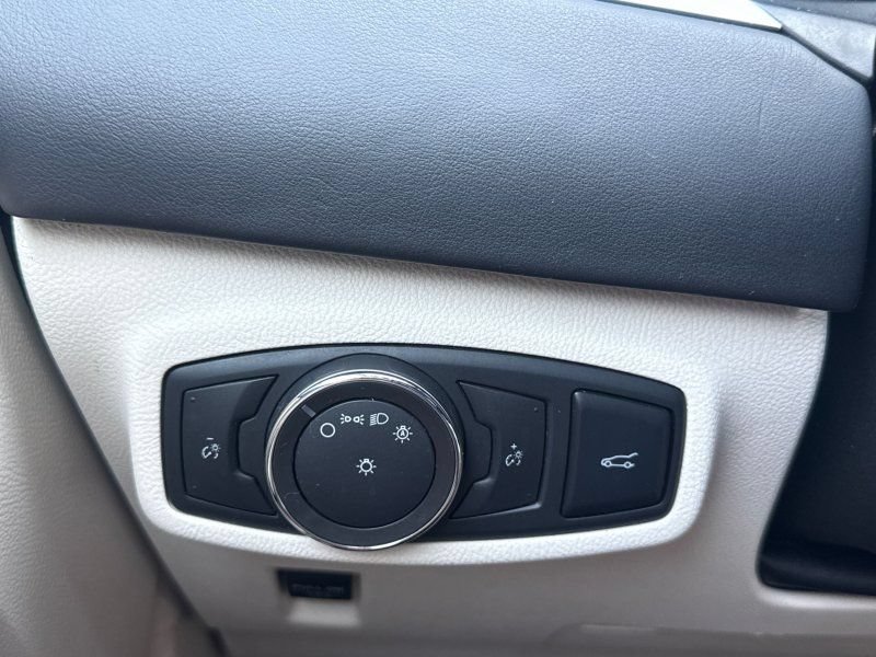 Used 2017 Lincoln MKC Black Label FWD image 29
