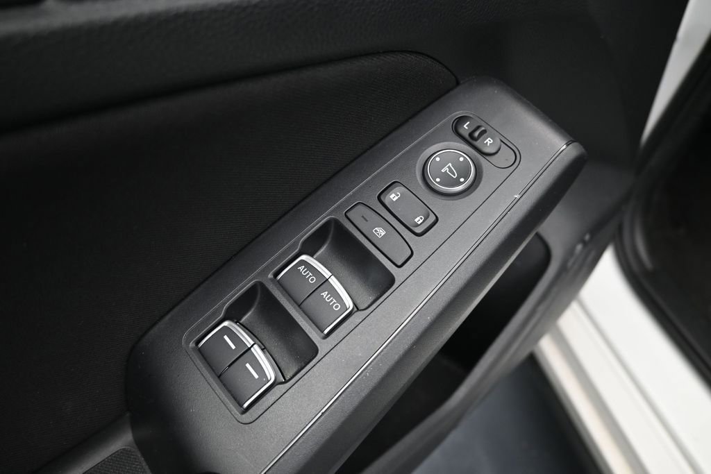 Used 2023 Honda Civic Sport image 13