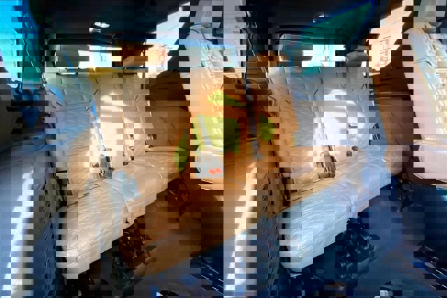 Used 2023 Cadillac Escalade Premium Luxury w/ Performance Package image 28