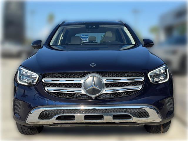 Used 2022 Mercedes-Benz GLC 300 image 2