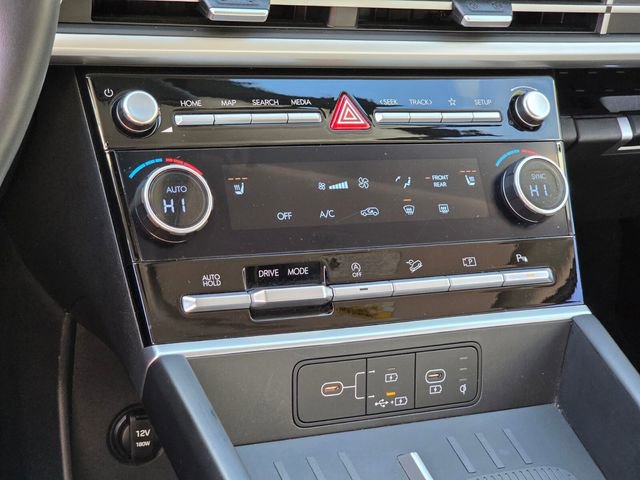 Used 2025 Hyundai Santa Fe SEL FWD image 25