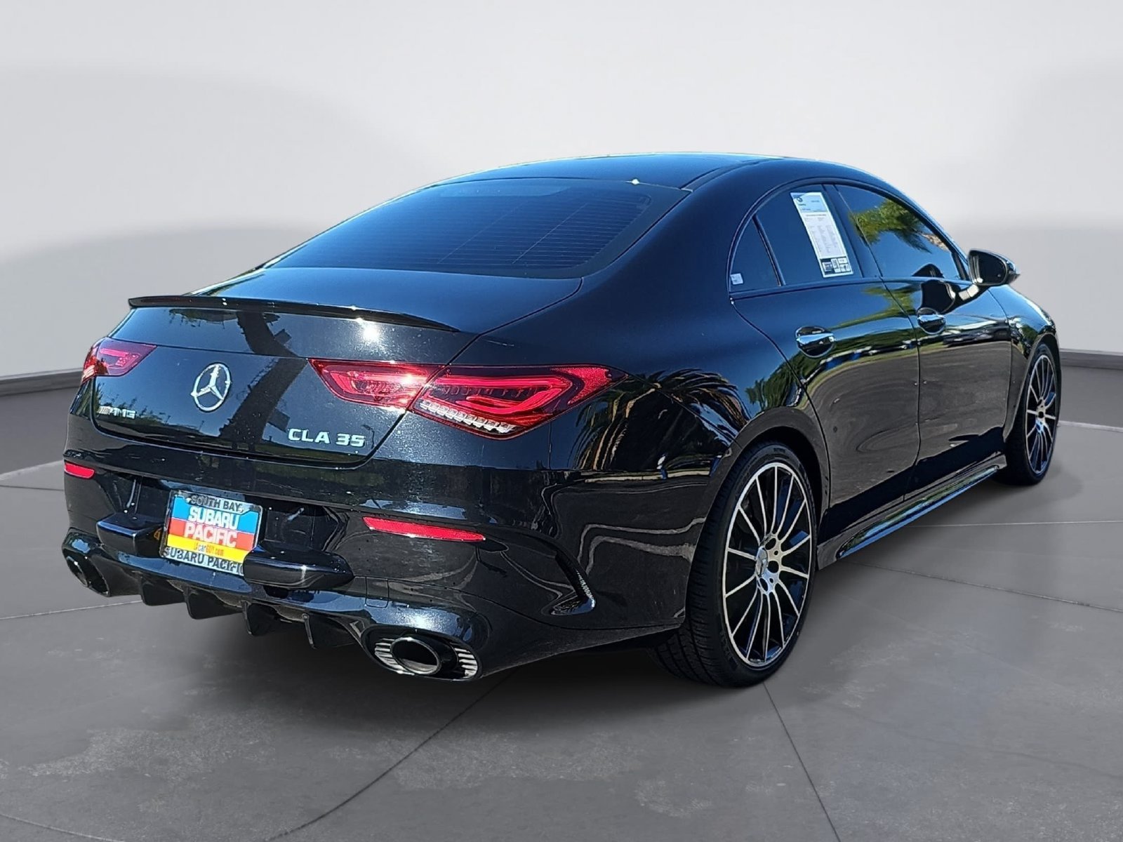 Used 2023 Mercedes-Benz CLA 35 AMG 4MATIC image 3