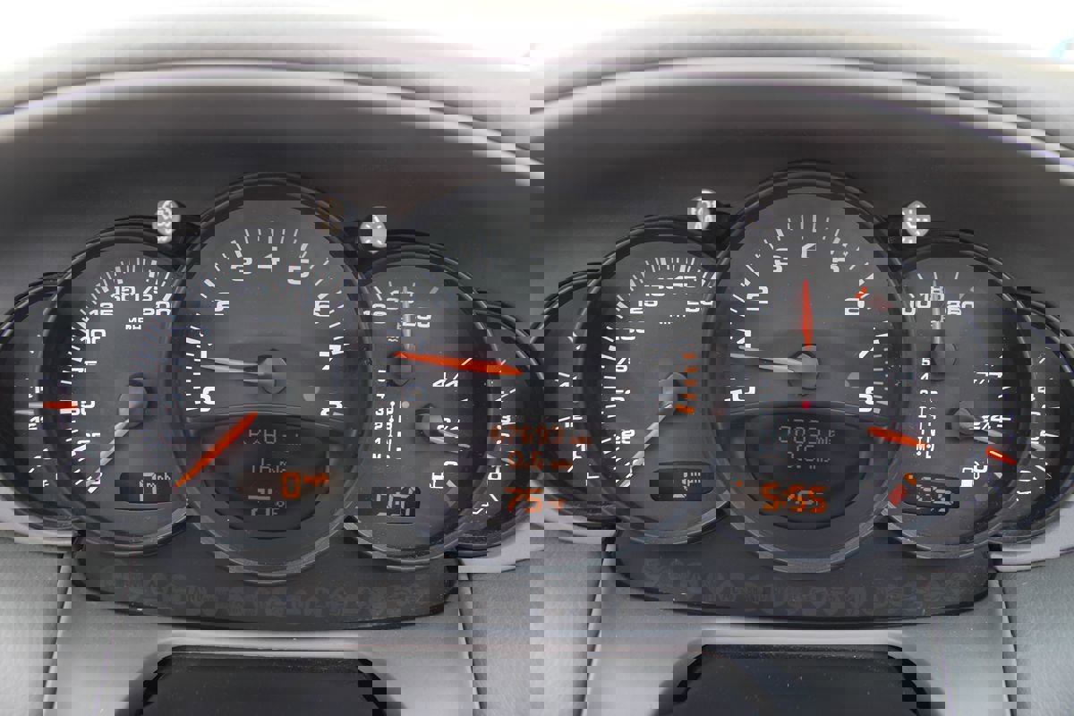 Used 2003 Porsche 911 Cabriolet image 15